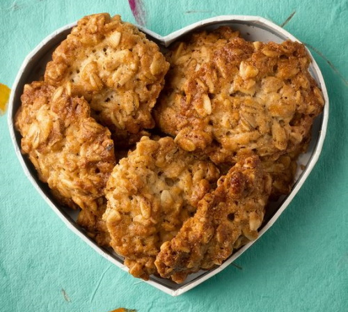 oatmeal cookies with coconut