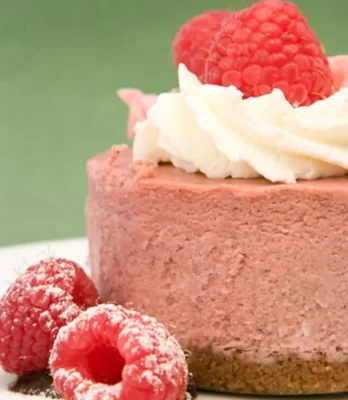 raspberry mousse pie