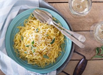 spaghetti squash with parmesan cheese