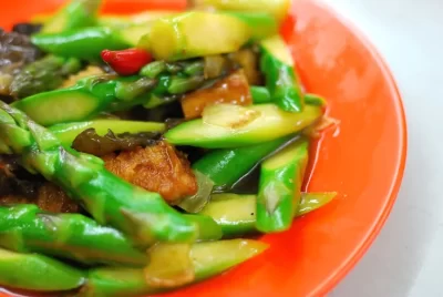 stir fried asparagus