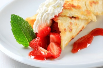 strawberry crepes