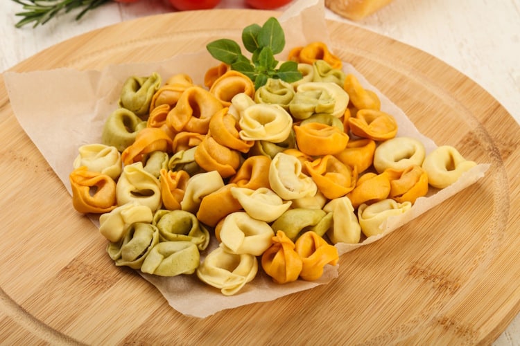Raw Tortellini pasta